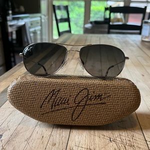 Maui Jim Baby Beach - Polarized Aviator Sunglasses, Silver & Gray